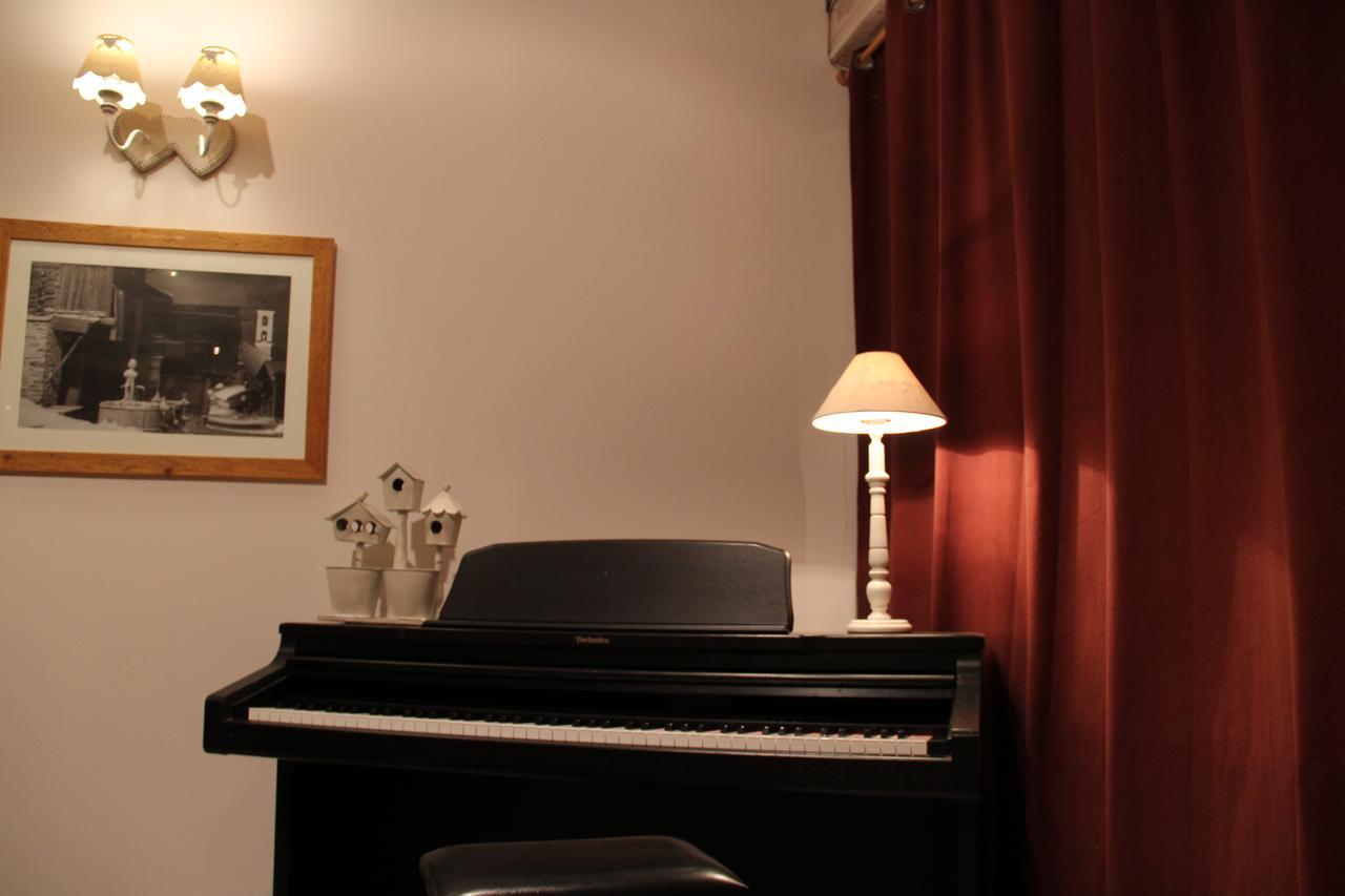 Hotel Les Alpages Bonlieu Esterno foto